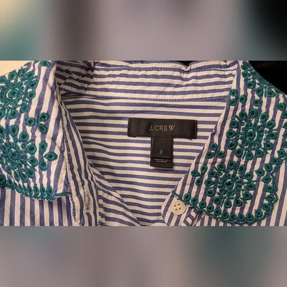 J Crew woman's button down - Picture 5 of 5